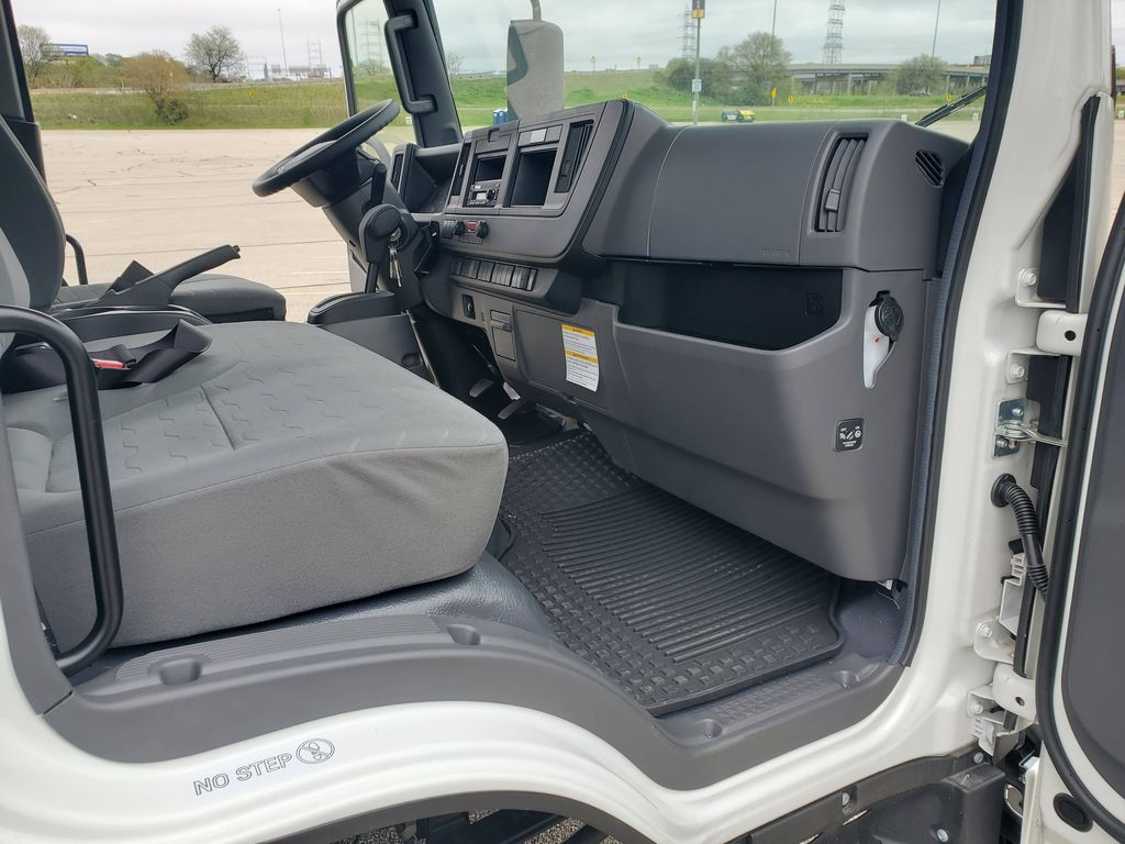 Slide images of 2025 ISUZU NPR HD