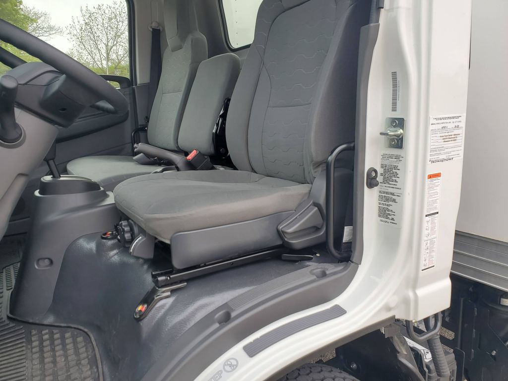Slide images of 2025 ISUZU NPR HD
