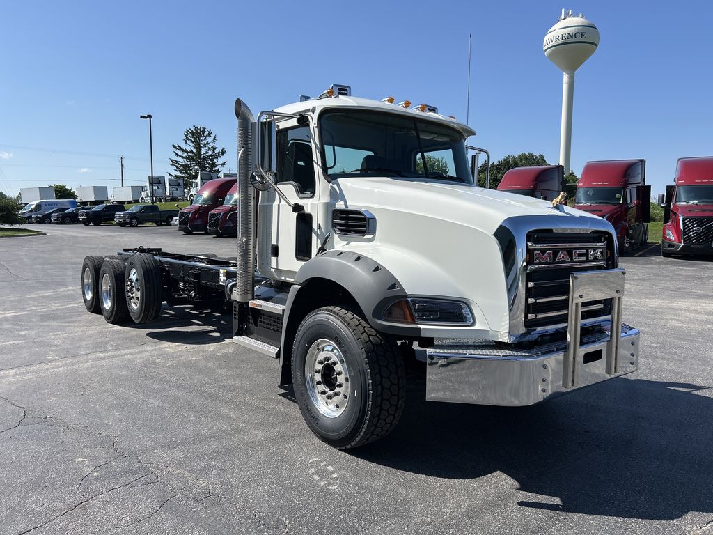 Slide images of 2026 MACK GR84B