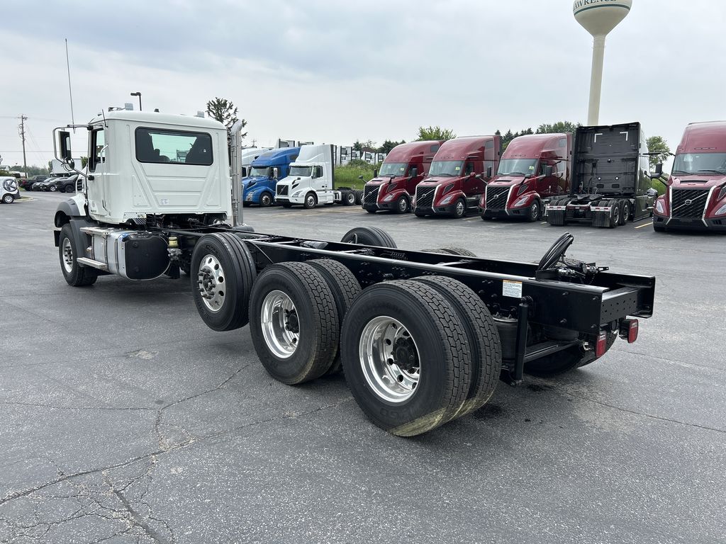Slide images of 2026 MACK GR84B