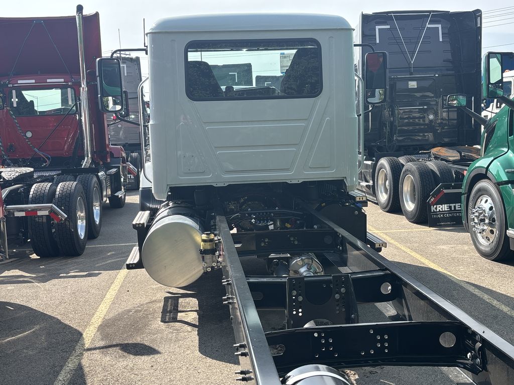 Slide images of 2026 MACK MD642