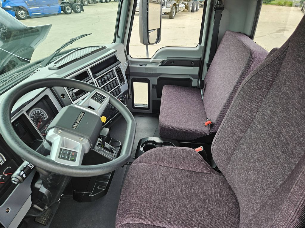 Slide images of 2026 MACK MD642