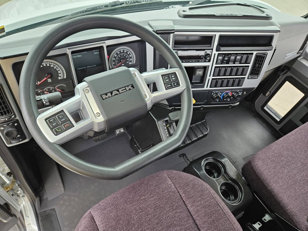 Slide images of 2026 MACK MD642