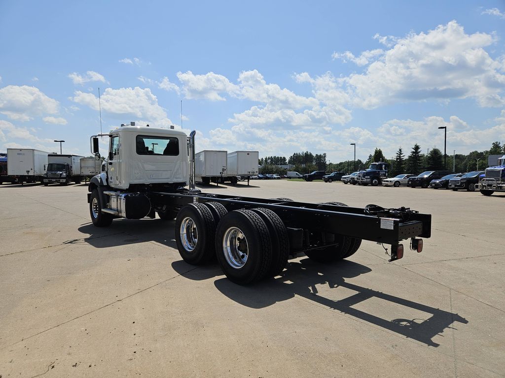 Slide images of 2026 MACK GR64B