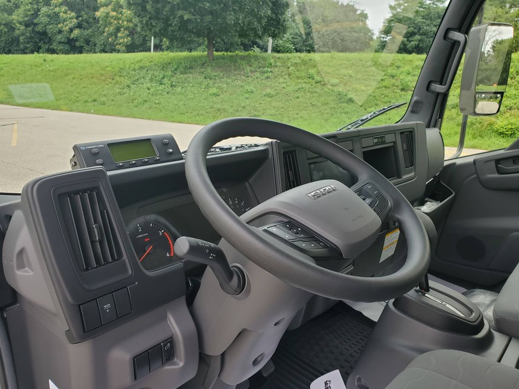 Slide images of 2025 ISUZU NPRXD