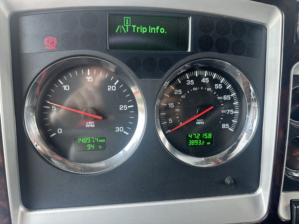 Slide images of 2019 KENWORTH T800