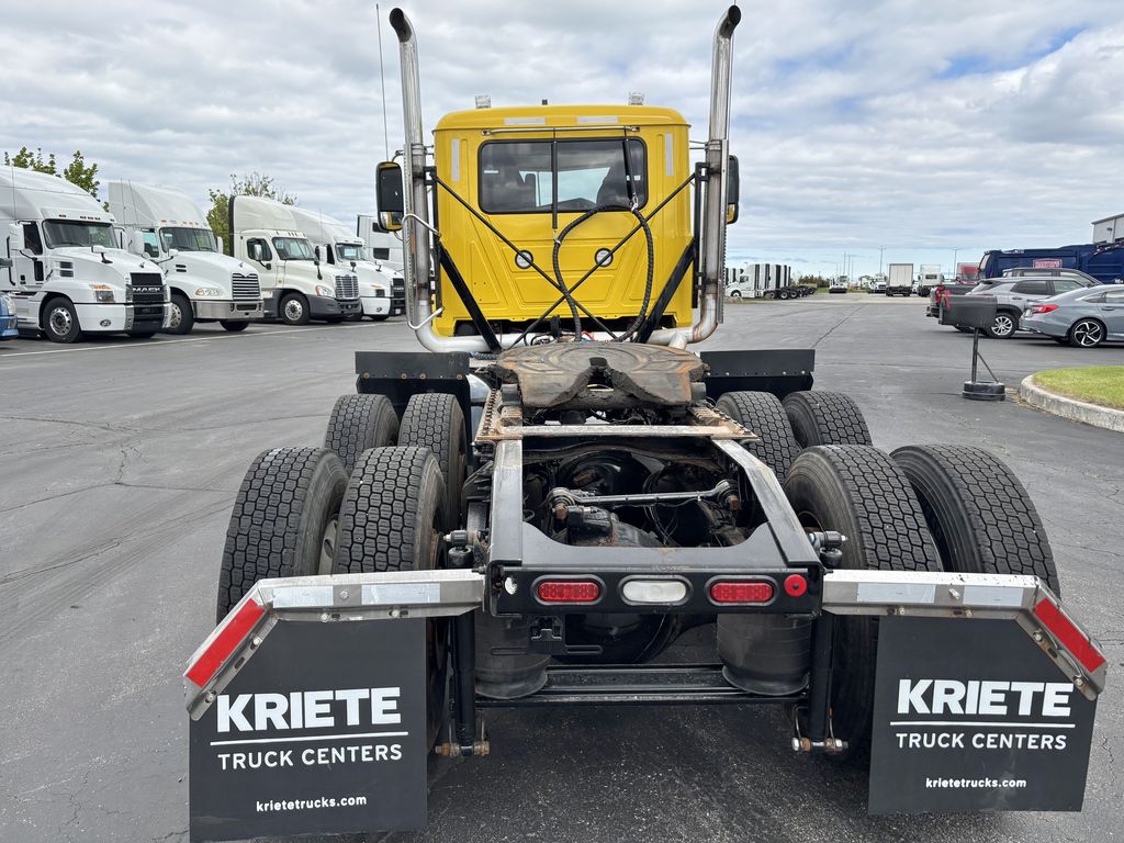 Slide images of 2022 MACK PI64T