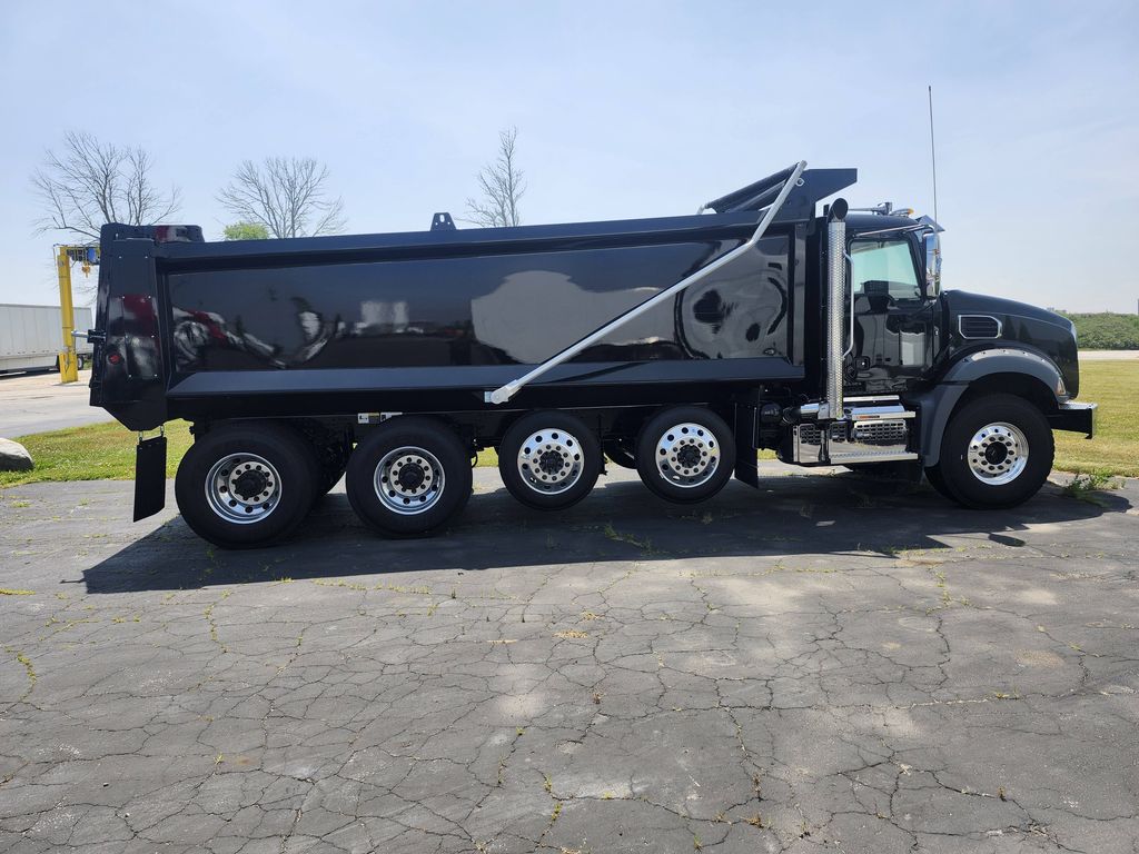 Slide images of 2026 MACK GR104B