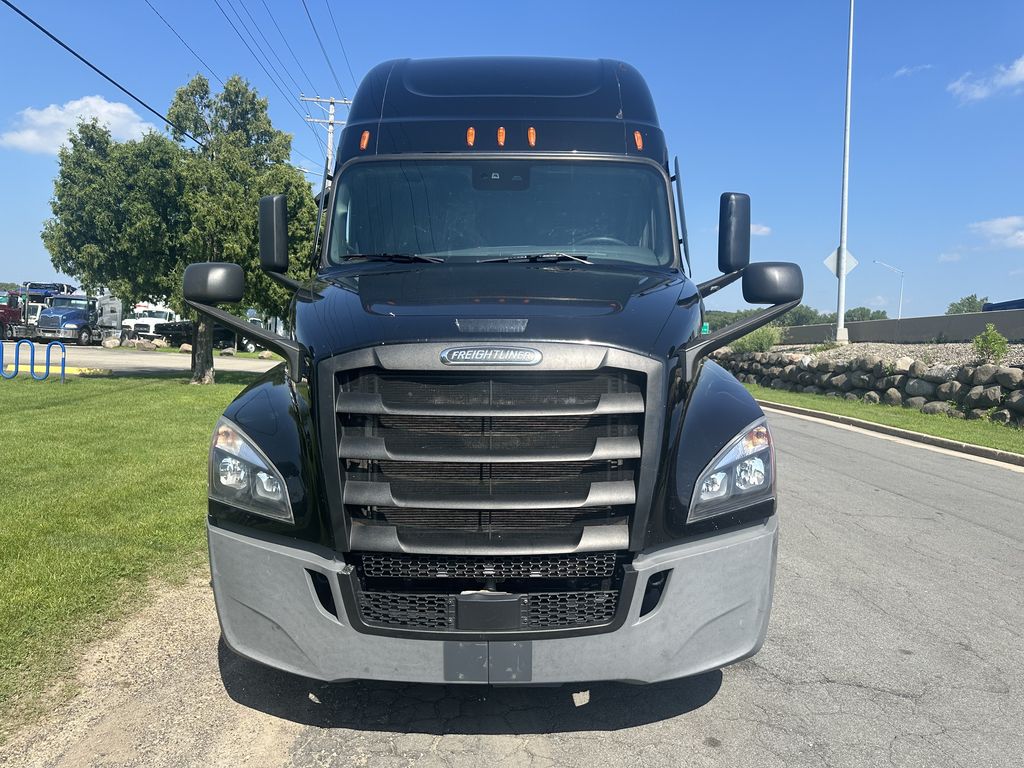 Slide images of 2021 FREIGHTLINER CASCADIA 126
