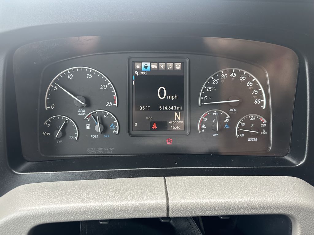 Slide images of 2021 FREIGHTLINER CASCADIA 126