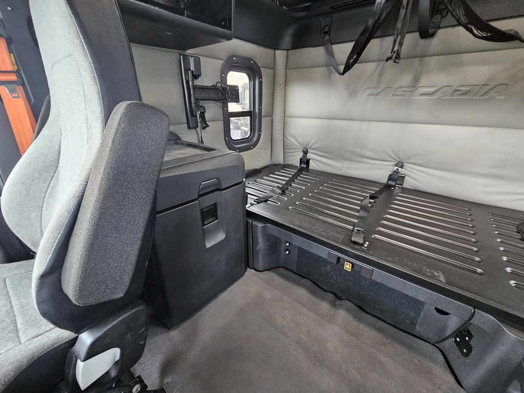 Slide images of 2021 FREIGHTLINER CASCADIA 126