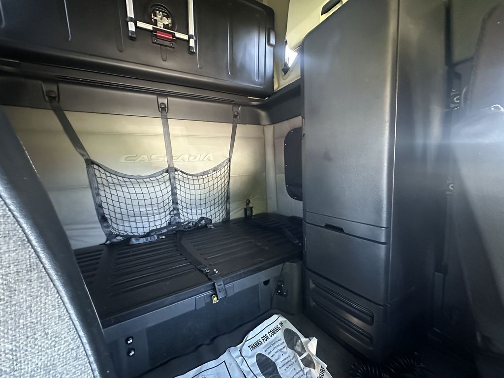 Slide images of 2021 FREIGHTLINER CASCADIA 126