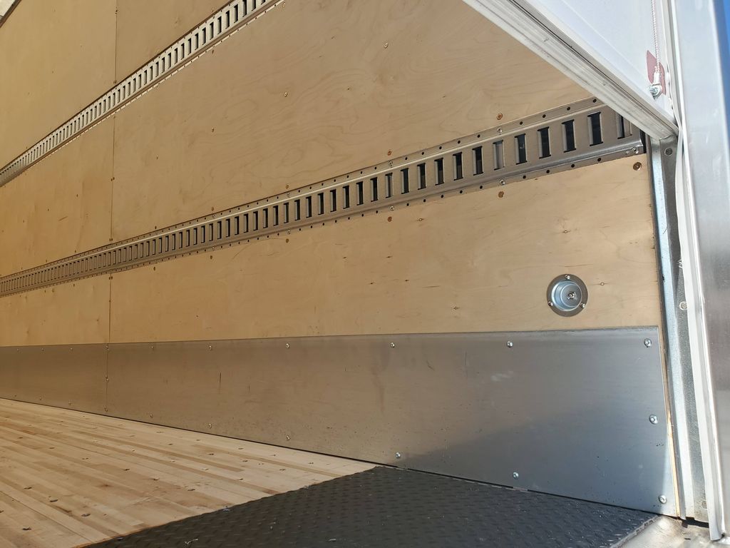 Slide images of 2026 HINO L6