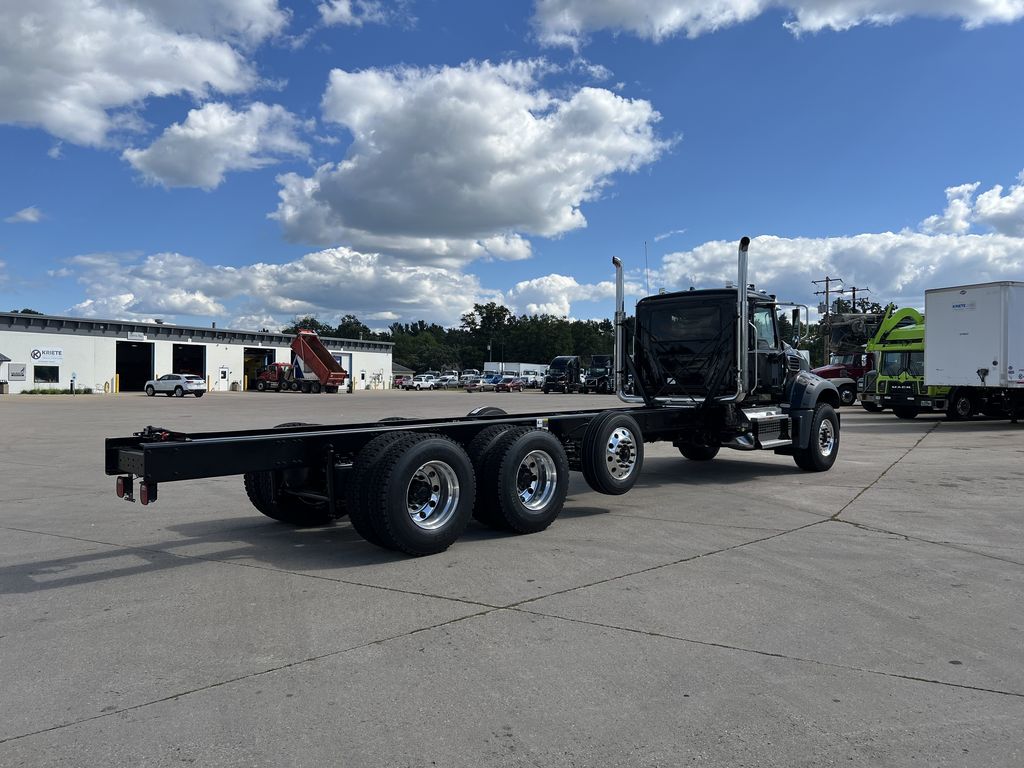 Slide images of 2026 MACK GR84F