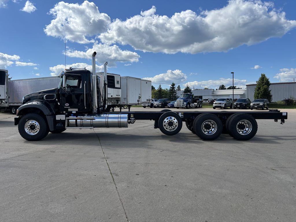 Slide images of 2026 MACK GR84F
