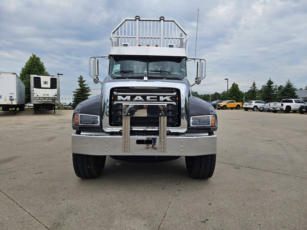 Slide images of 2026 MACK GR84F