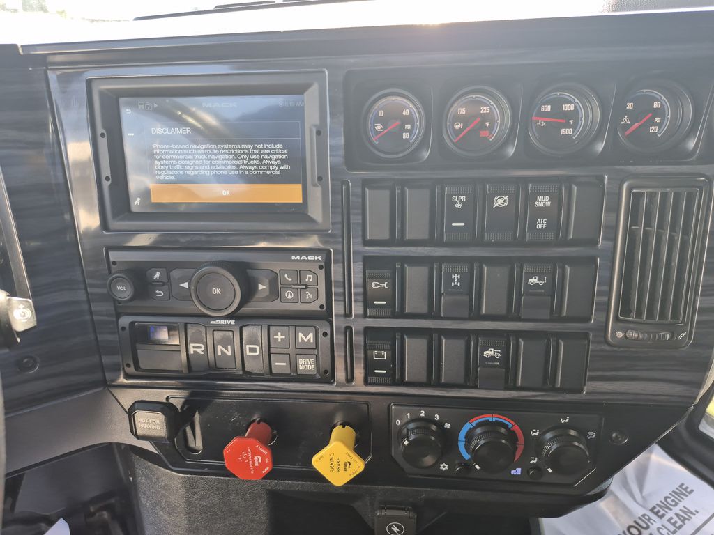 Slide images of 2021 MACK AN64T