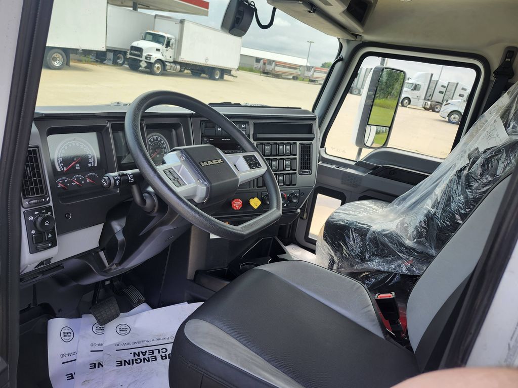 Slide images of 2026 MACK AN64T DC