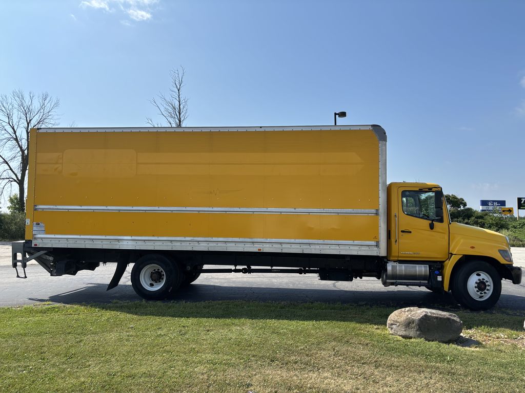 Slide images of 2020 HINO 258/268