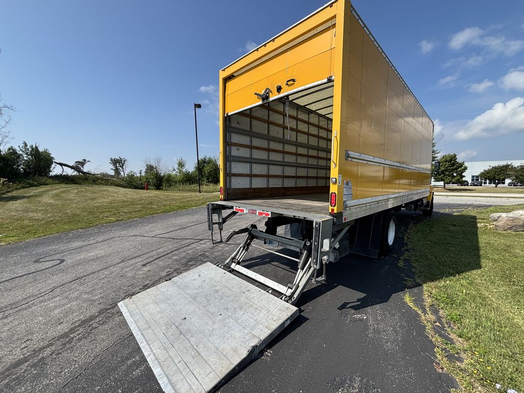 Slide images of 2020 HINO 258/268