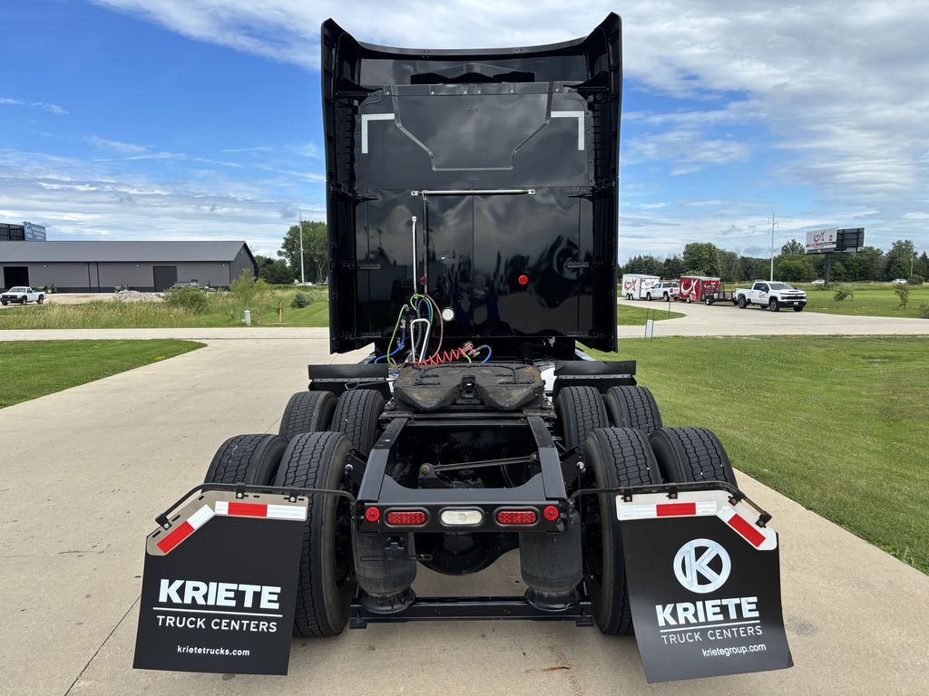 Slide images of 2023 MACK AN64T
