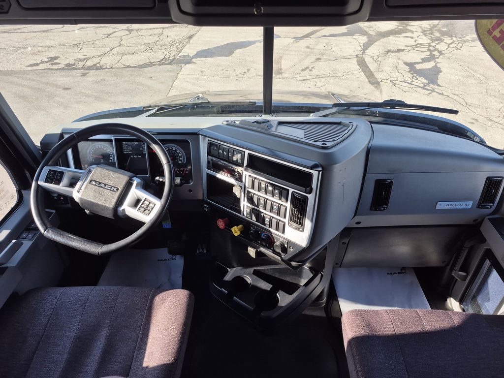 Slide images of 2023 MACK AN64T