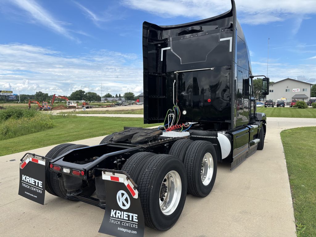 Slide images of 2023 MACK AN64T