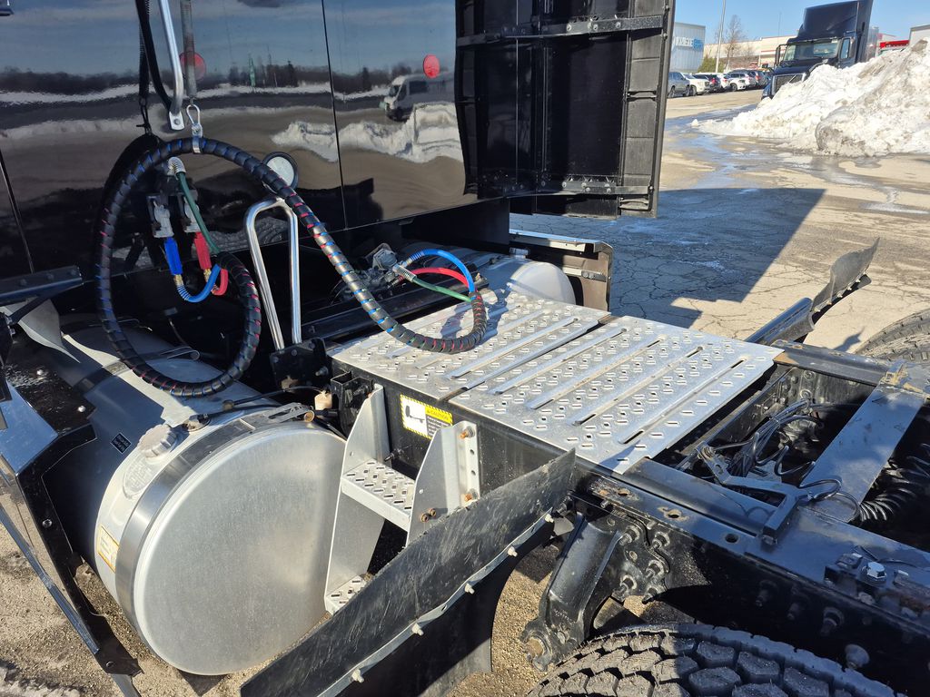 Slide images of 2023 MACK AN64T