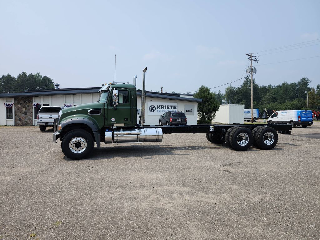 Slide images of 2026 MACK GR64B