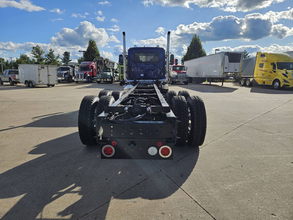 Slide images of 2026 MACK GR64B