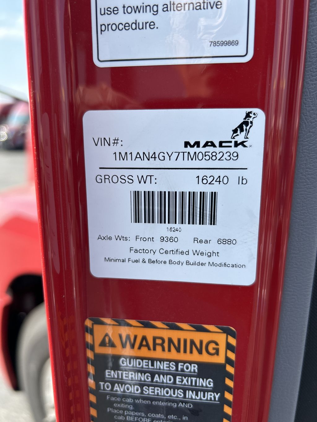 Slide images of 2026 MACK AN64T DC