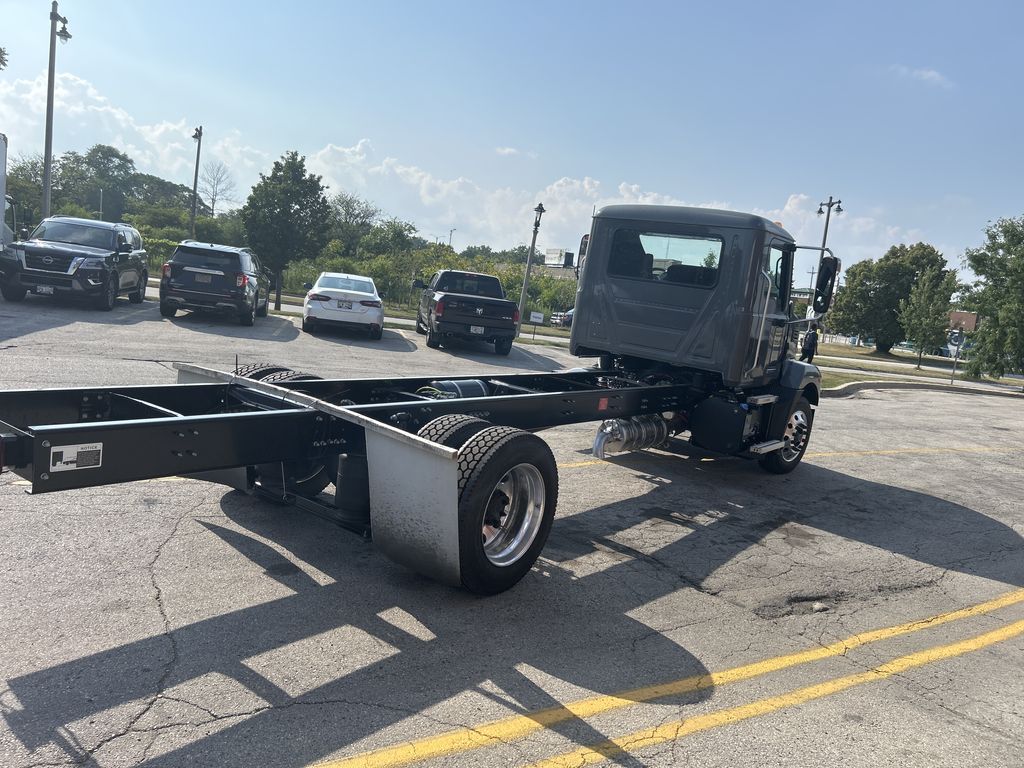 Slide images of 2026 MACK MD642
