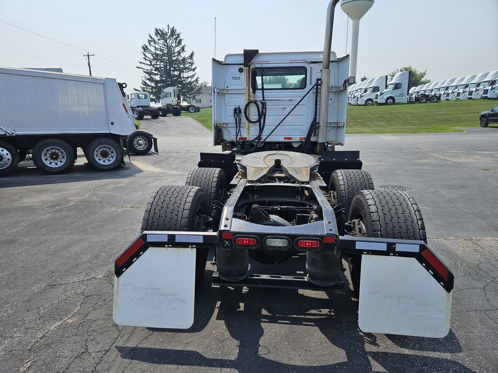 Slide images of 2017 VOLVO VN