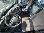 Slide images of 2019 VOLVO VNR