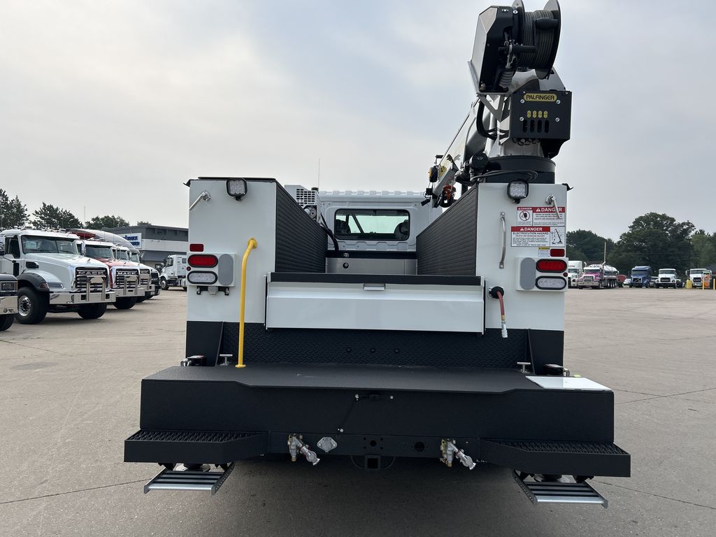 Slide images of 2026 HINO XL7 EXT CAB