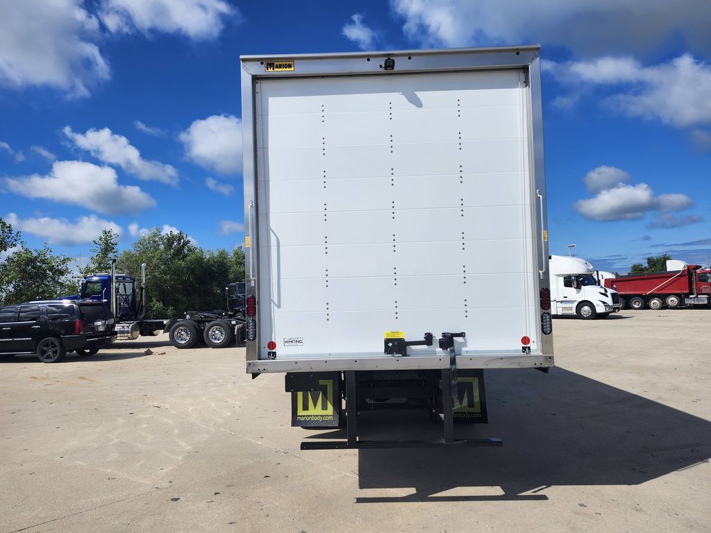 Slide images of 2025 MACK MD642
