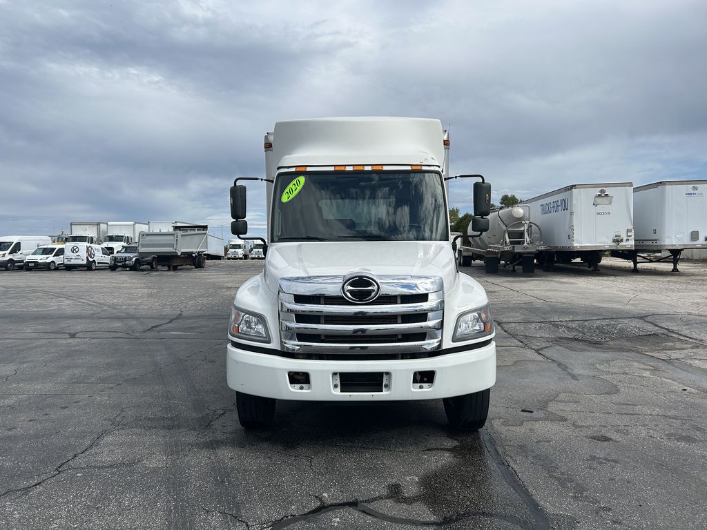 Slide images of 2020 HINO 338