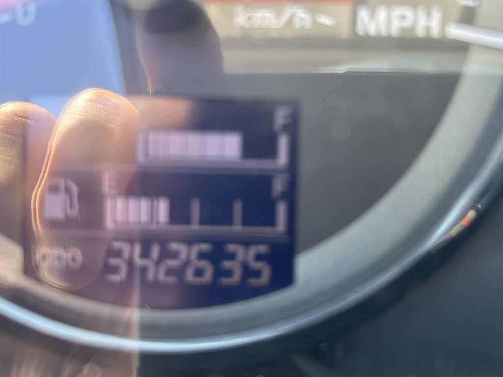 Slide images of 2020 HINO 338