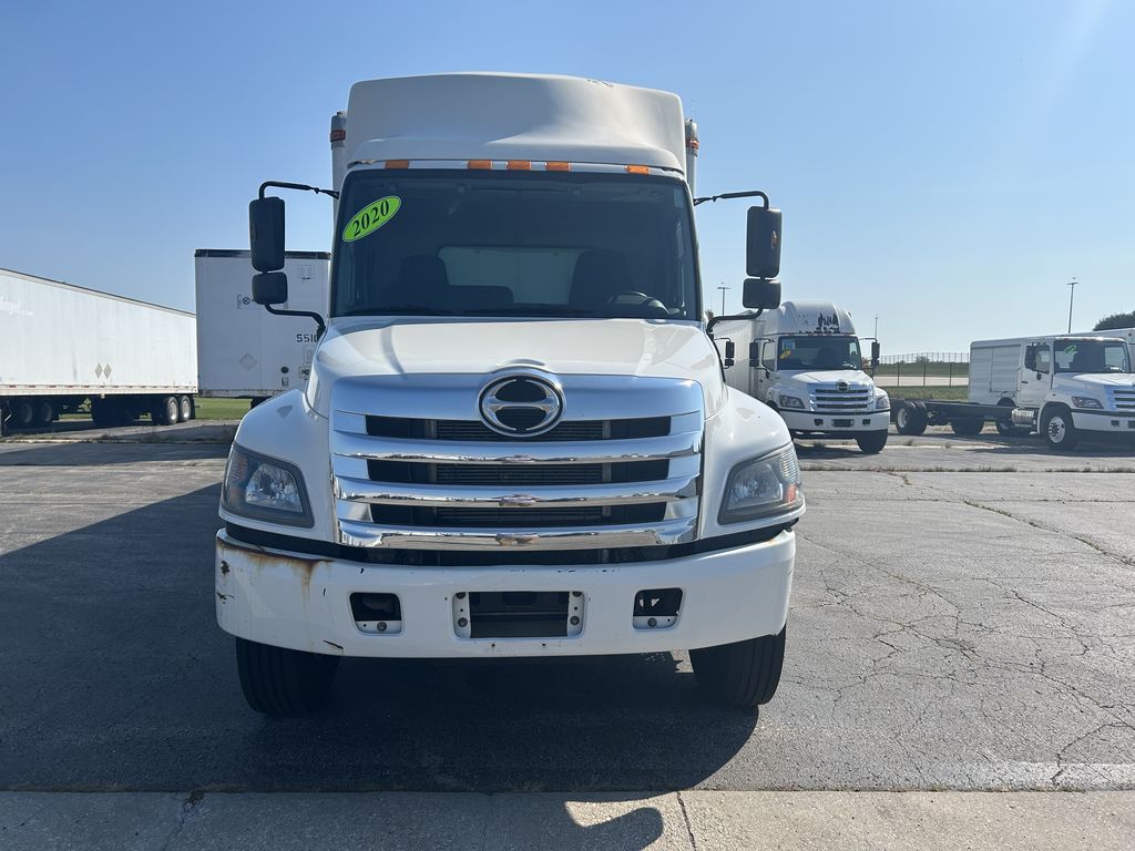 Slide images of 2020 HINO 338