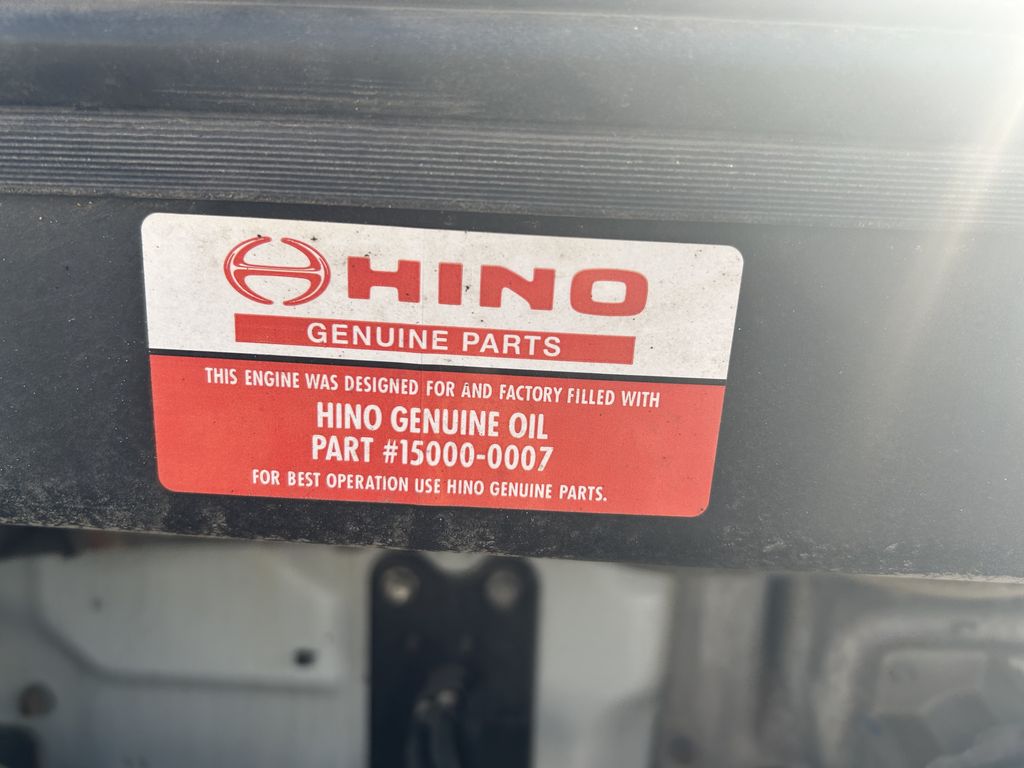 Slide images of 2020 HINO 338