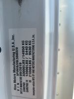 Slide images of 2020 HINO 338