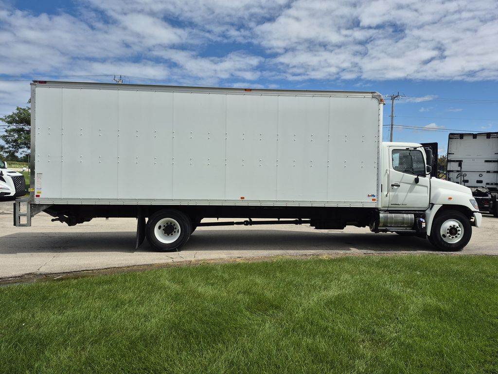 Slide images of 2020 HINO 268A