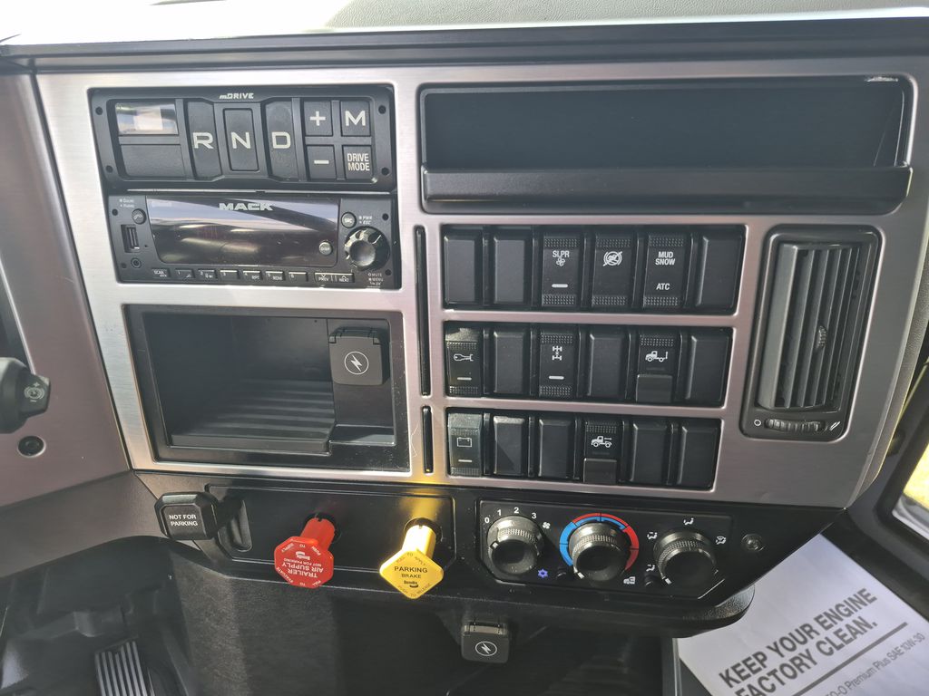 Slide images of 2023 MACK AN64T