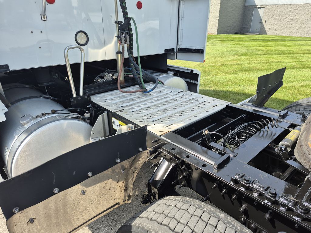Slide images of 2023 MACK AN64T