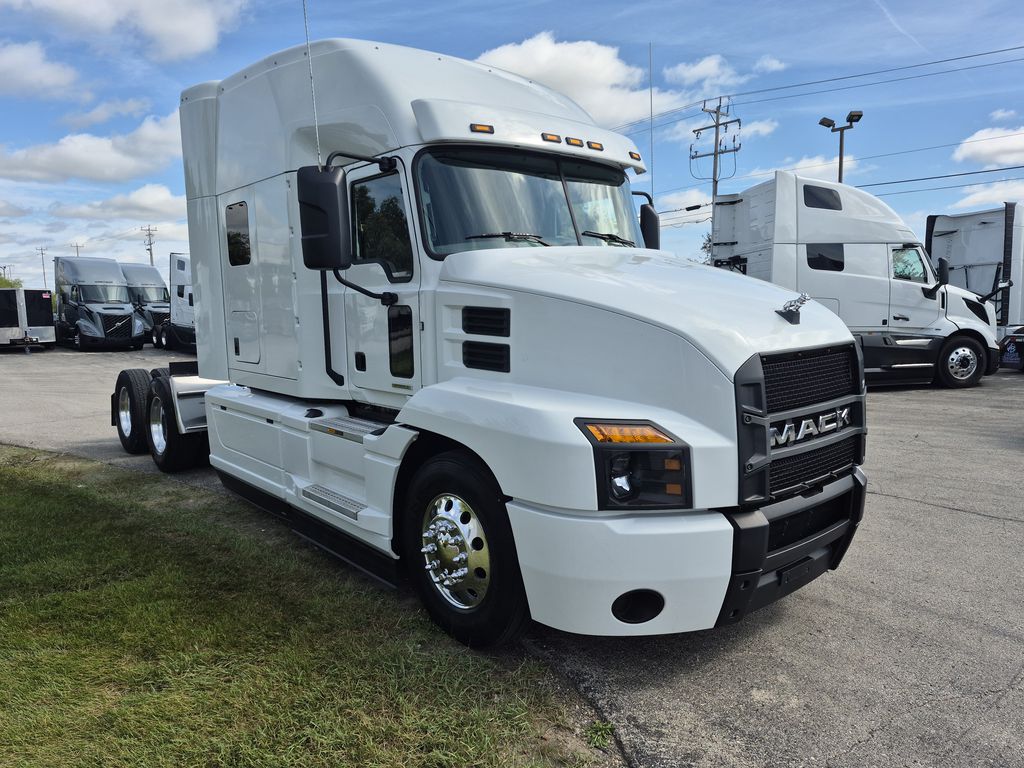 Slide images of 2023 MACK AN64T