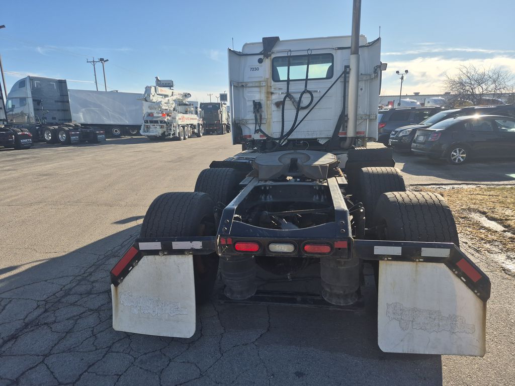 Slide images of 2017 VOLVO VN