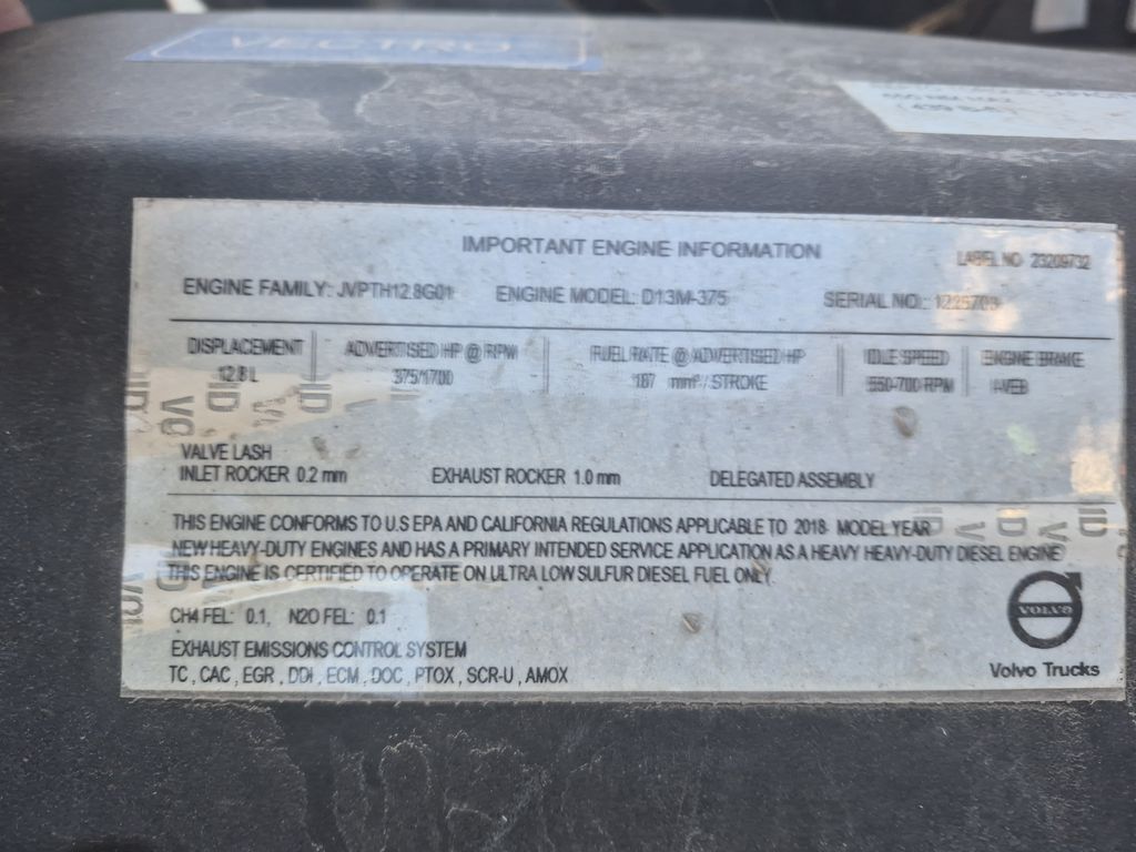 Slide images of 2019 VOLVO VNR