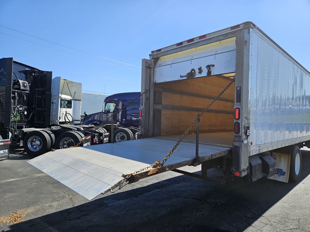 Slide images of 2019 HINO 338 