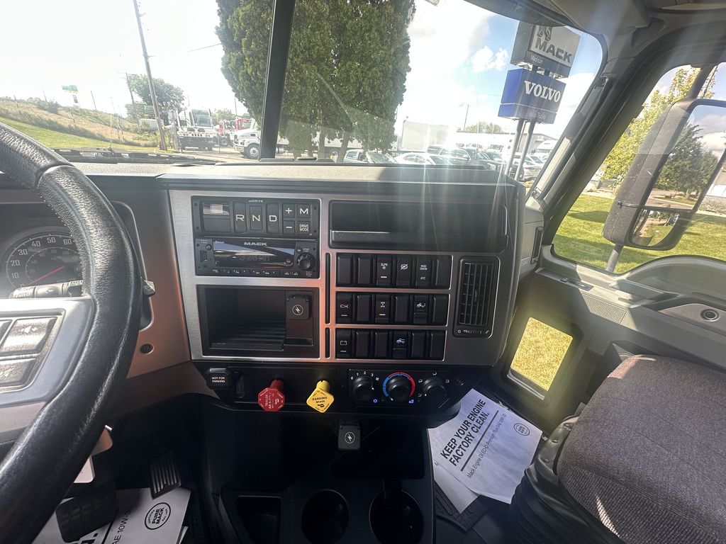 Slide images of 2023 MACK AN64T