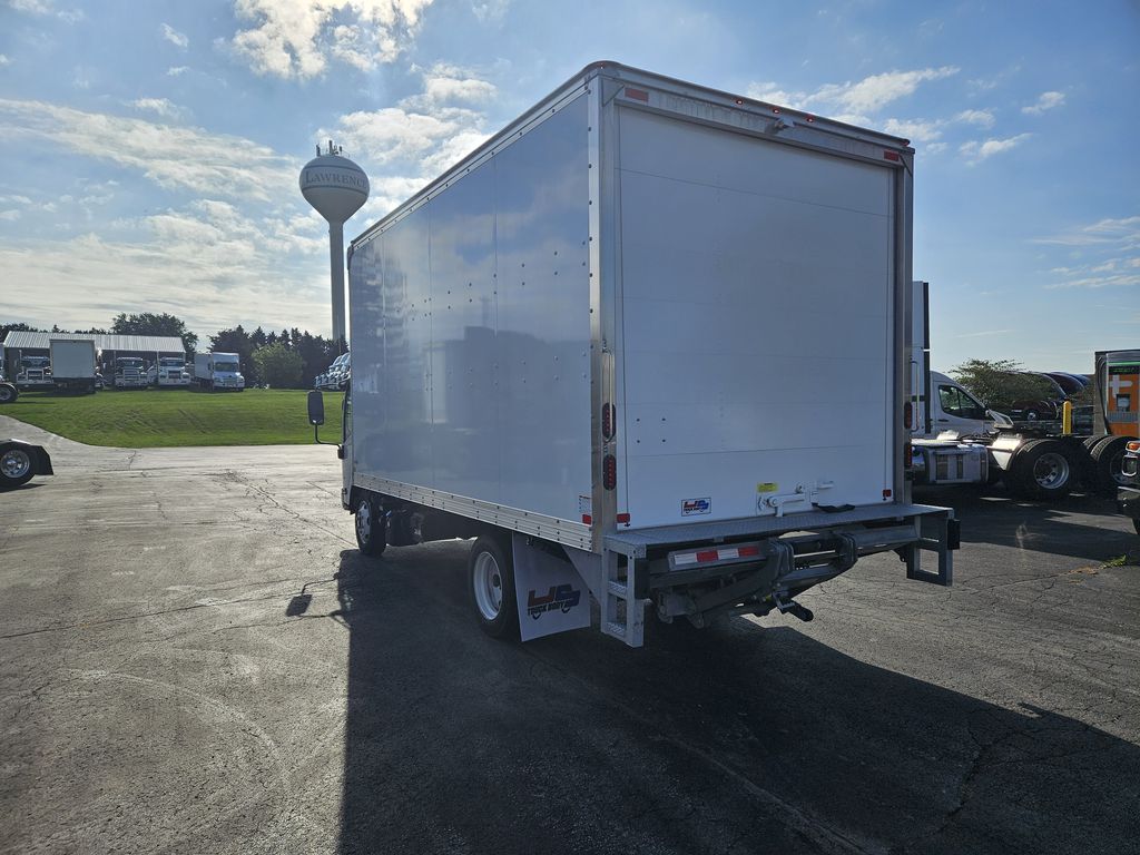 Slide images of 2023 HINO S5